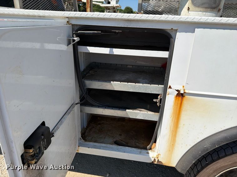 image for item FB5770 2017 RAM 5500 bucket truck