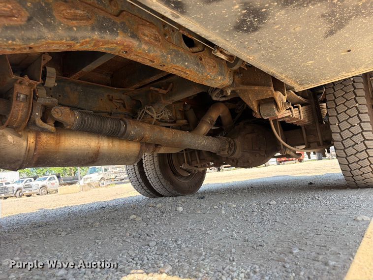 image for item FB5770 2017 RAM 5500 bucket truck