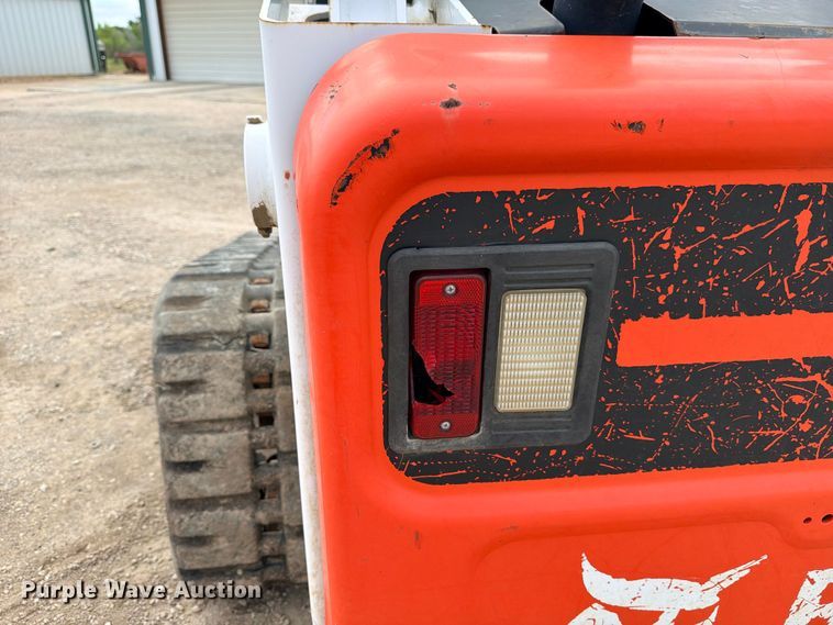 image for item FB8223 2019 Bobcat T650 tracked skid steer loader