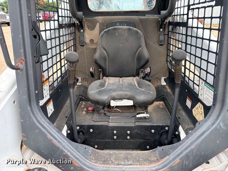 image for item FB8223 2019 Bobcat T650 tracked skid steer loader