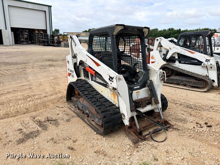 image for item FB8224 2020 Bobcat T590 tracked skid steer loader