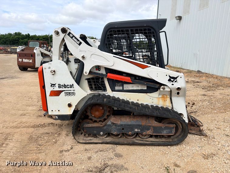 image for item FB8224 2020 Bobcat T590 tracked skid steer loader