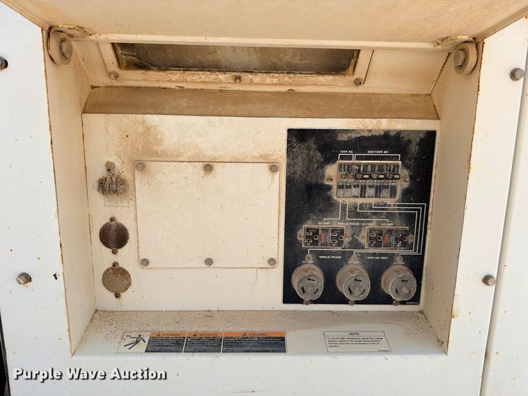 image for item FB8270 MQ Power Whisperwatt DCA-85SSJU2 generator
