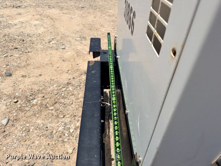 image for item FB8272 2010 Multiquip DCA-85SSJU2 generator