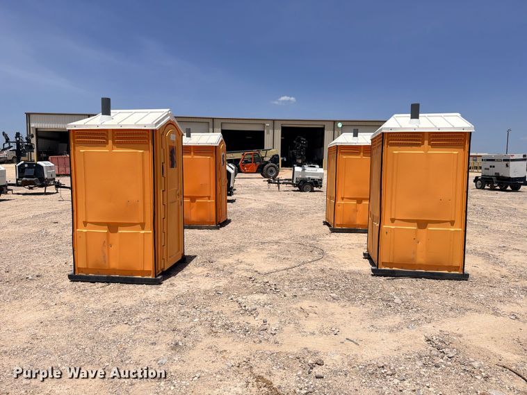 image for item FB8273 (4) portable restrooms