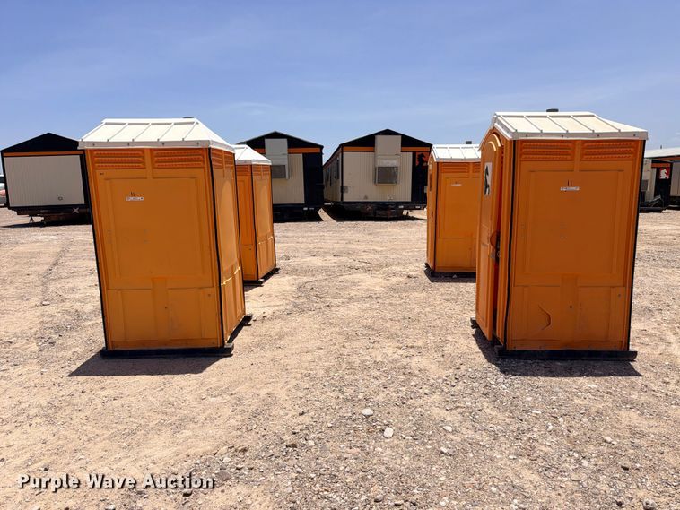 image for item FB8273 (4) portable restrooms