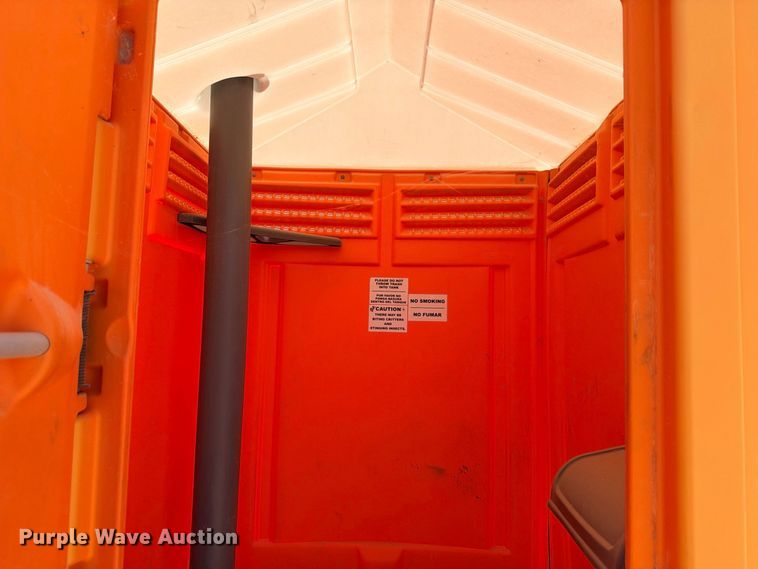 image for item FB8273 (4) portable restrooms