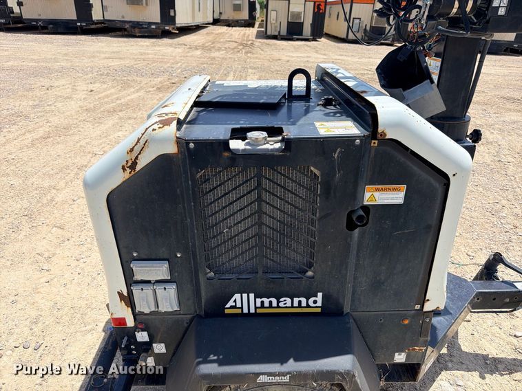image for item FB8274 (5) Allmand Night-Lite V-Series NLV light plants