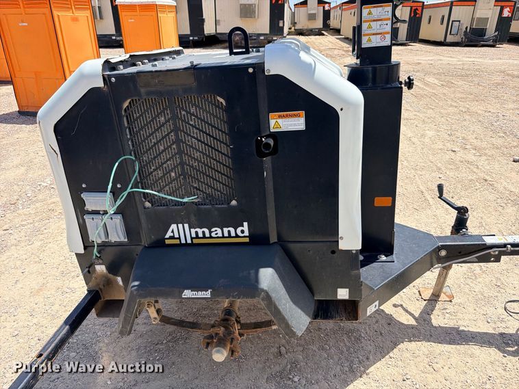 image for item FB8274 (5) Allmand Night-Lite V-Series NLV light plants