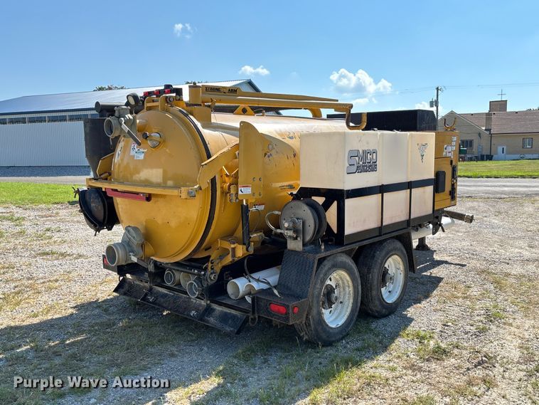 image for item FC1892 2012 Vermeer V800LE-HD410 vacuum excavator