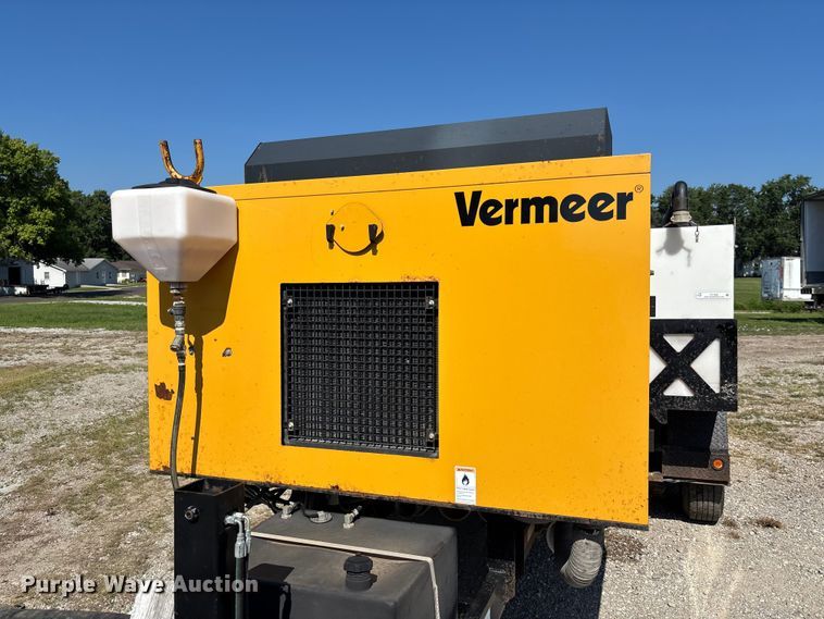 image for item FC1892 2012 Vermeer V800LE-HD410 vacuum excavator