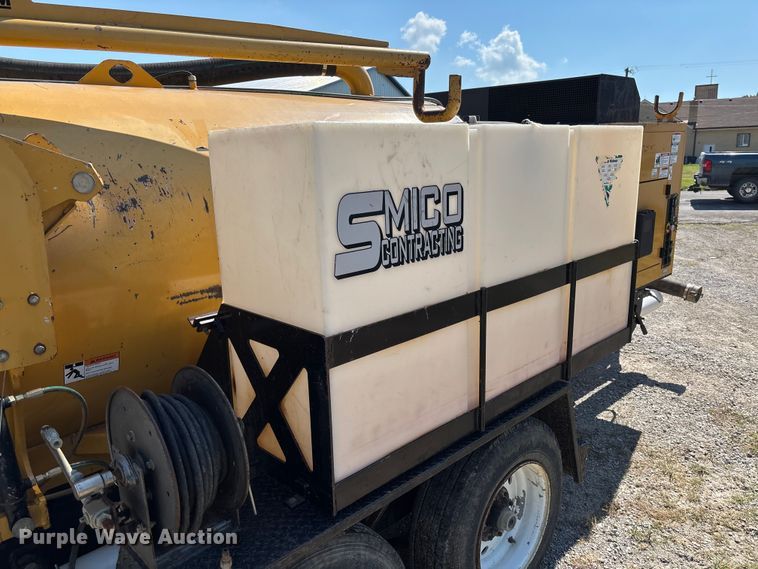 image for item FC1892 2012 Vermeer V800LE-HD410 vacuum excavator