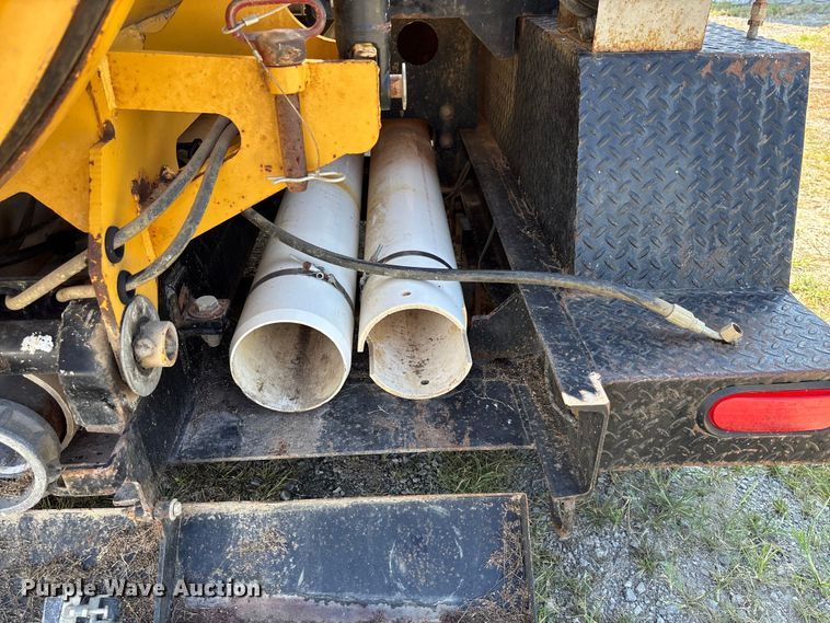 image for item FC1892 2012 Vermeer V800LE-HD410 vacuum excavator