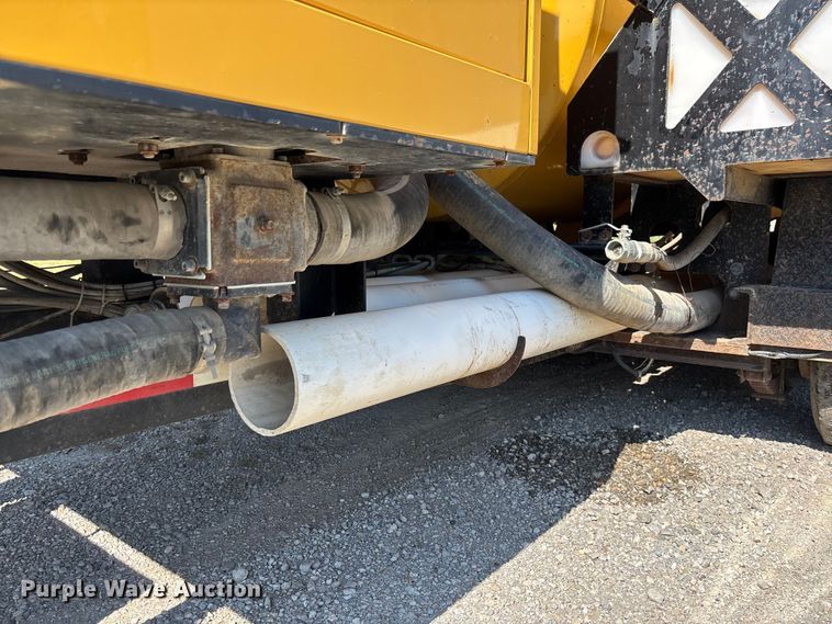 image for item FC1892 2012 Vermeer V800LE-HD410 vacuum excavator