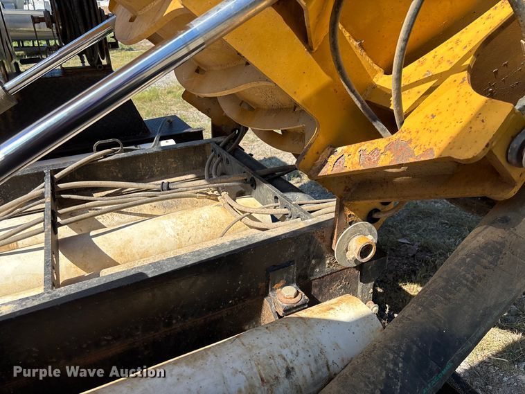 image for item FC1892 2012 Vermeer V800LE-HD410 vacuum excavator