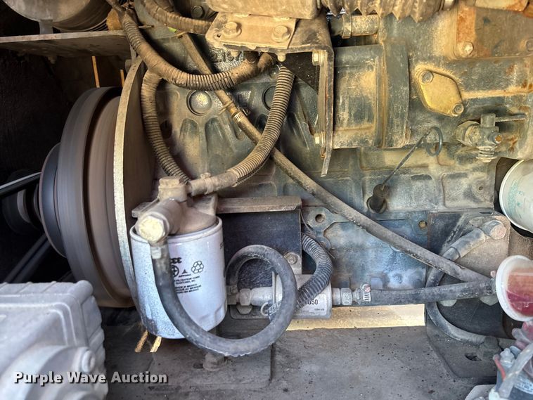 image for item FC1892 2012 Vermeer V800LE-HD410 vacuum excavator