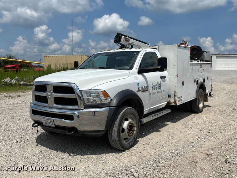 2017 Ram 5500 Utility / Service Truck VIN: 3C7WRMBL0HG727986 Lot: 999454498