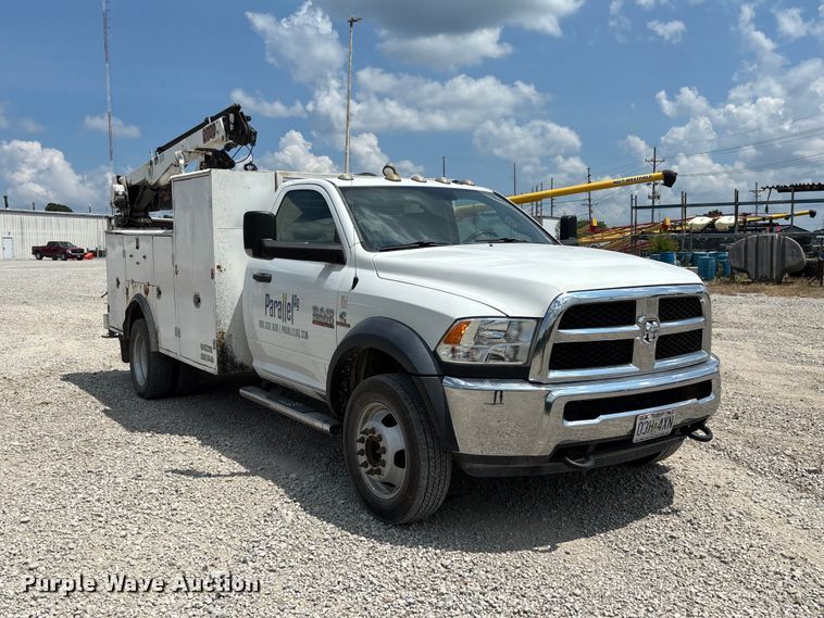 image for item FC1902 2017 RAM 5500 utility / service truck
