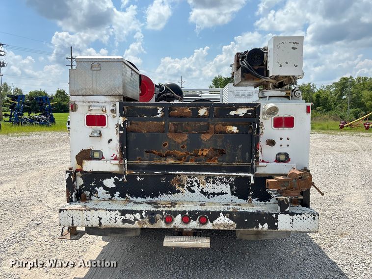 image for item FC1902 2017 RAM 5500 utility / service truck