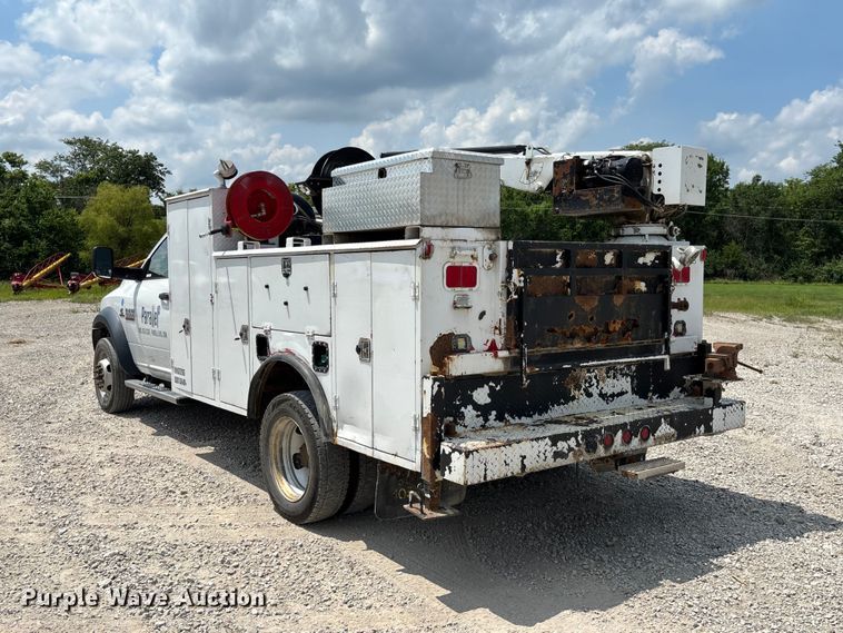 image for item FC1902 2017 RAM 5500 utility / service truck
