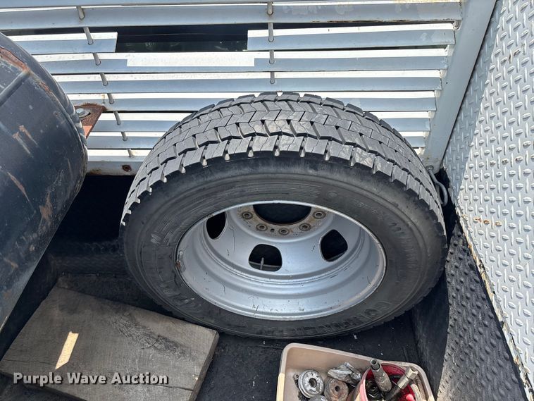 image for item FC1902 2017 RAM 5500 utility / service truck
