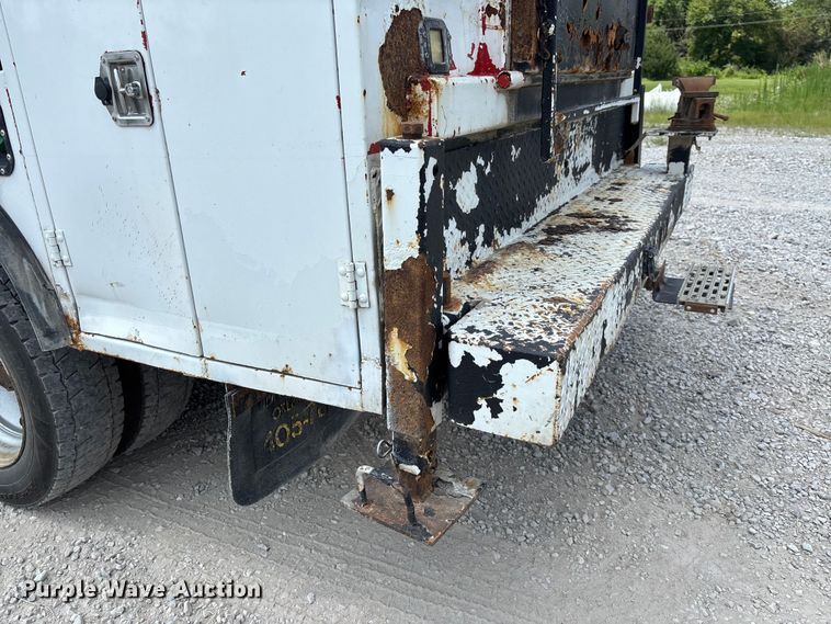 image for item FC1902 2017 RAM 5500 utility / service truck