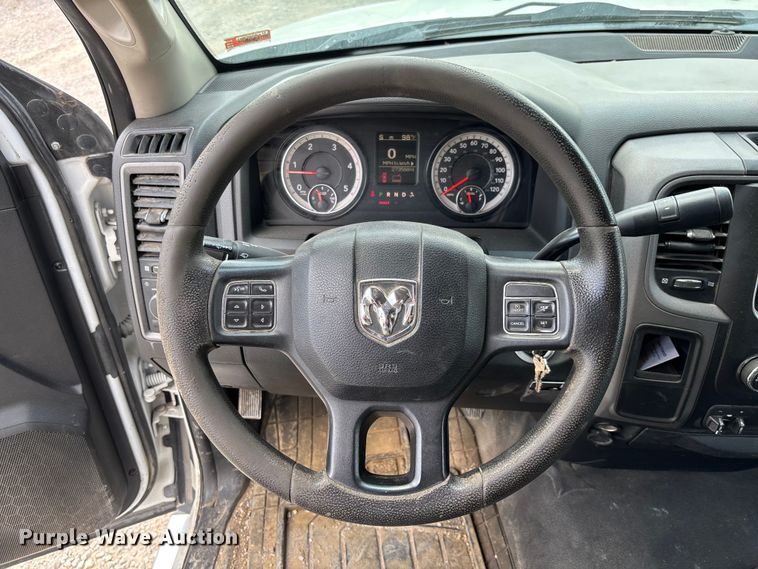 image for item FC1902 2017 RAM 5500 utility / service truck