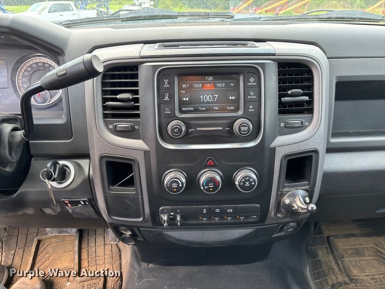 image for item FC1902 2017 RAM 5500 utility / service truck
