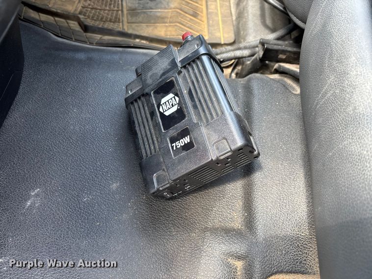 image for item FC1902 2017 RAM 5500 utility / service truck