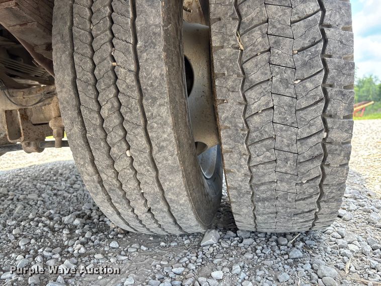 image for item FC1902 2017 RAM 5500 utility / service truck