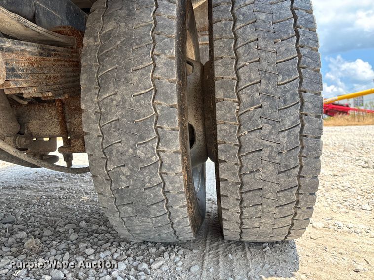 image for item FC1902 2017 RAM 5500 utility / service truck