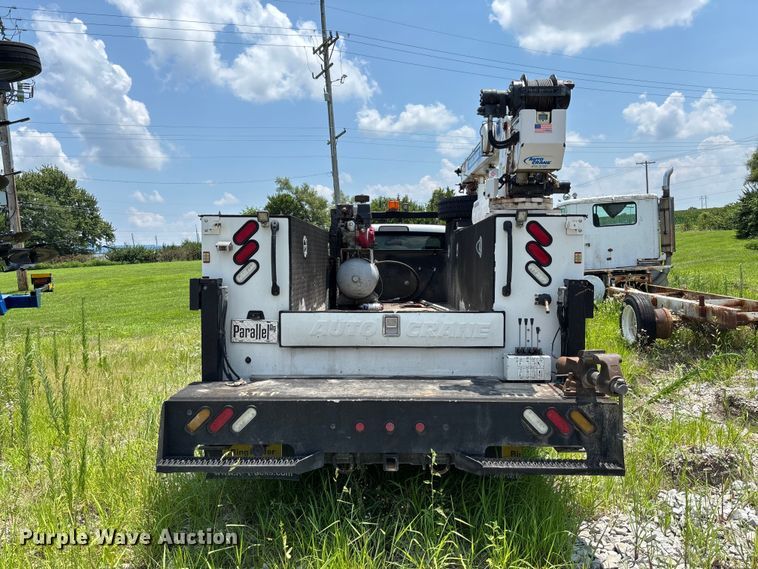 image for item FC1903 2015 RAM 5500 utility / service truck