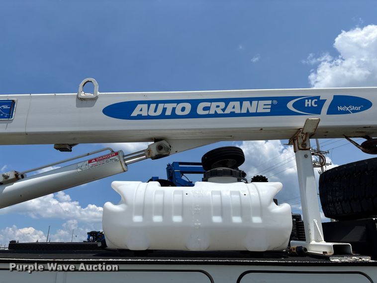 image for item FC1903 2015 RAM 5500 utility / service truck