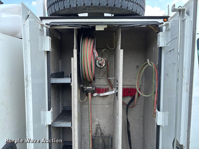 image for item FC1903 2015 RAM 5500 utility / service truck