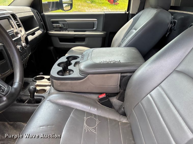 image for item FC1903 2015 RAM 5500 utility / service truck