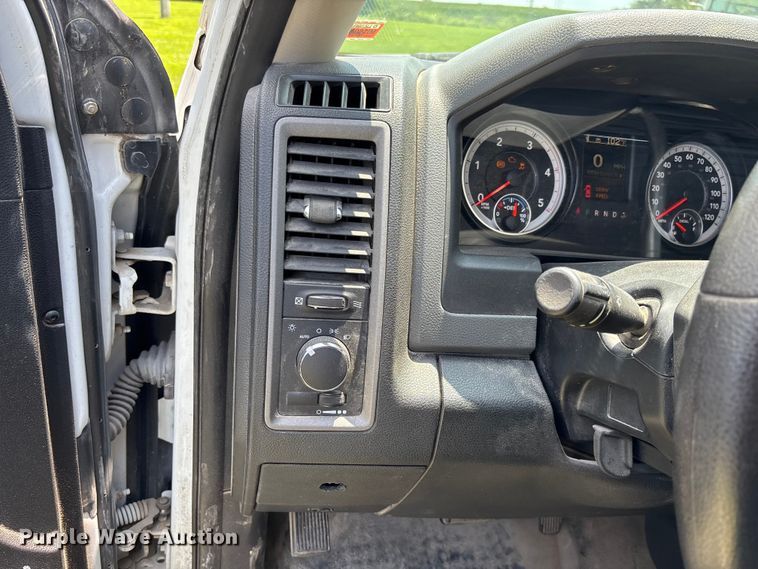 image for item FC1903 2015 RAM 5500 utility / service truck
