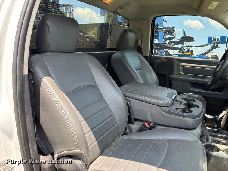 image for item FC1903 2015 RAM 5500 utility / service truck