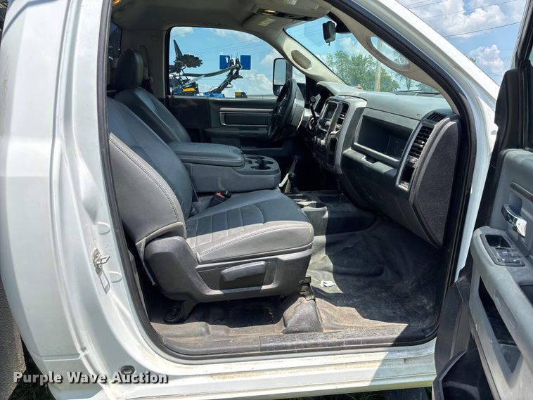 image for item FC1903 2015 RAM 5500 utility / service truck