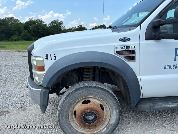 image for item FC1904 2009 Ford F450 Super Duty utility / service truck