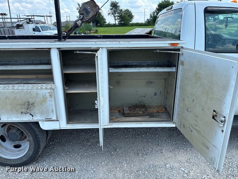 image for item FC1904 2009 Ford F450 Super Duty utility / service truck