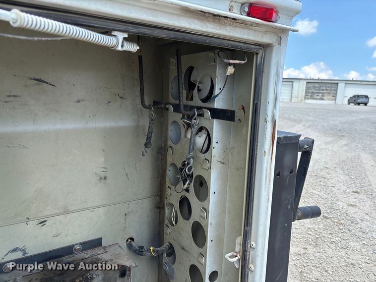 image for item FC1904 2009 Ford F450 Super Duty utility / service truck
