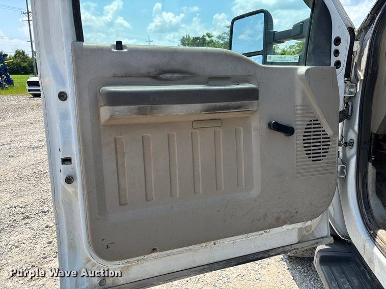 image for item FC1904 2009 Ford F450 Super Duty utility / service truck