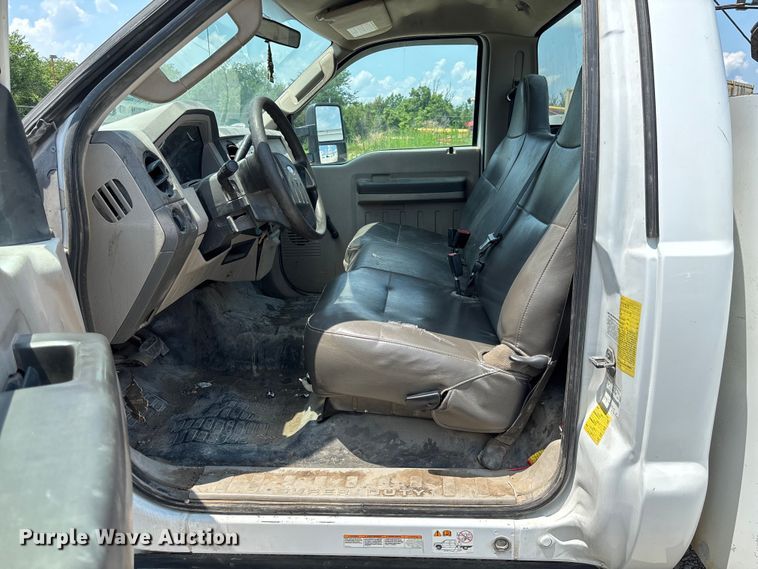 image for item FC1904 2009 Ford F450 Super Duty utility / service truck