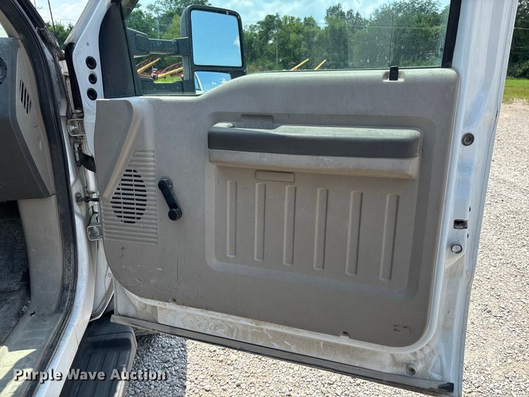 image for item FC1904 2009 Ford F450 Super Duty utility / service truck