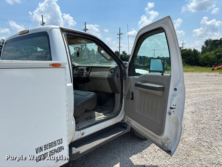 image for item FC1904 2009 Ford F450 Super Duty utility / service truck