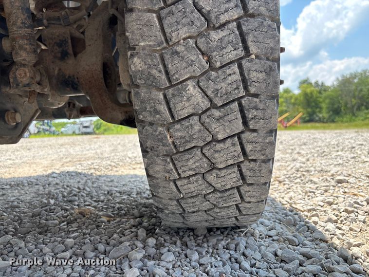 image for item FC1904 2009 Ford F450 Super Duty utility / service truck