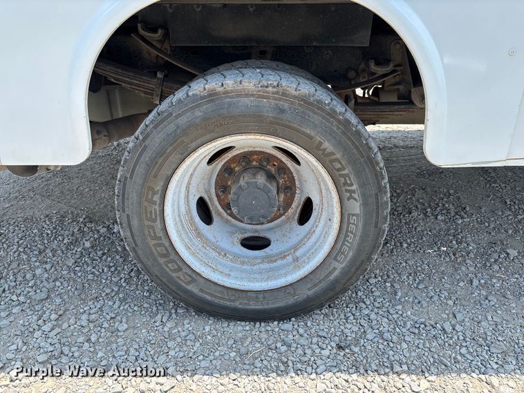 image for item FC1904 2009 Ford F450 Super Duty utility / service truck
