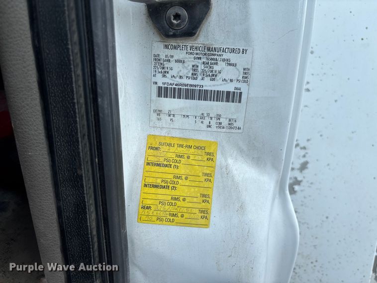 image for item FC1904 2009 Ford F450 Super Duty utility / service truck