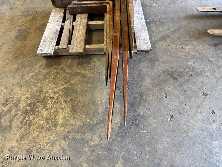 image for item FC1905 (3) sets of forks