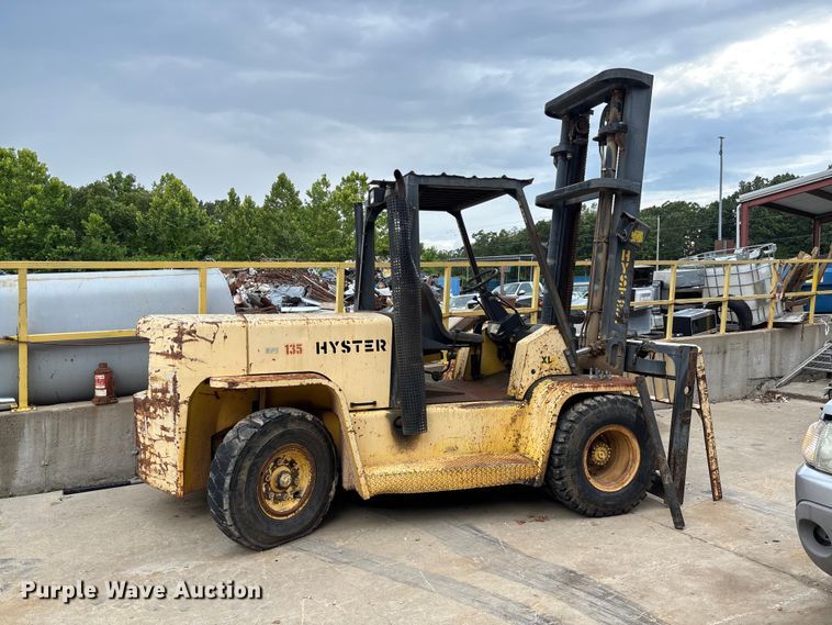 image for item FC1908 Hyster H135XL forklift